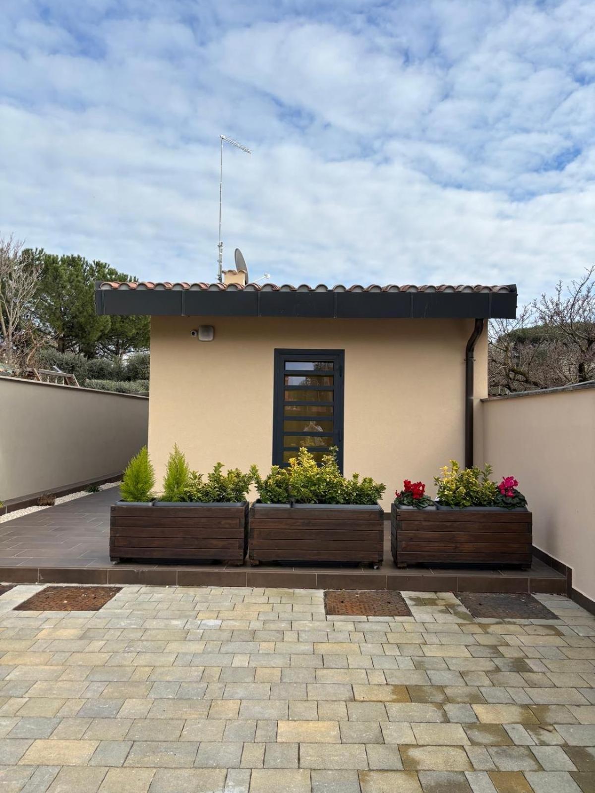 Villino Ancillotto With Garden And Parking Motorcycle Space - Rome — Foto 1